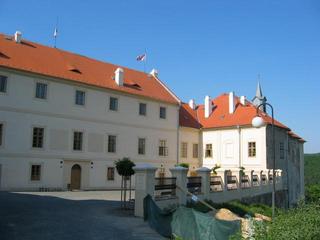 #1: View towards the CP from 50m south, looking north