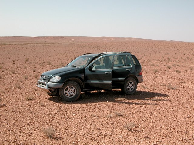 The car on the spot 32N 4W