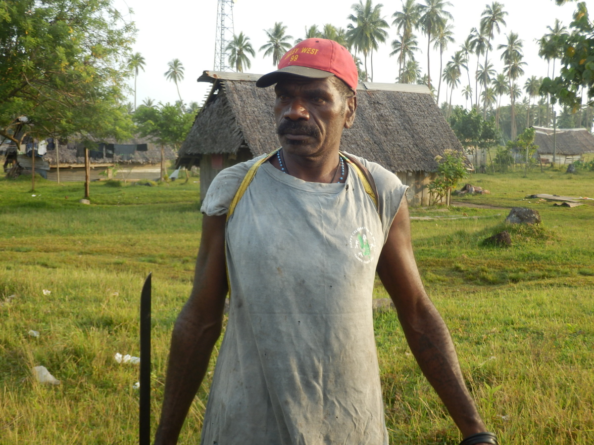 Roupen Tamirok, the Talest Man of Port Olry