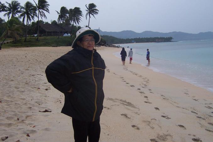 Santah sightseeing in Pagudpud beach, same trip with confluence hunting