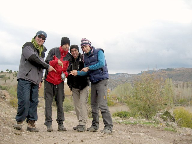 Team on the confluence point